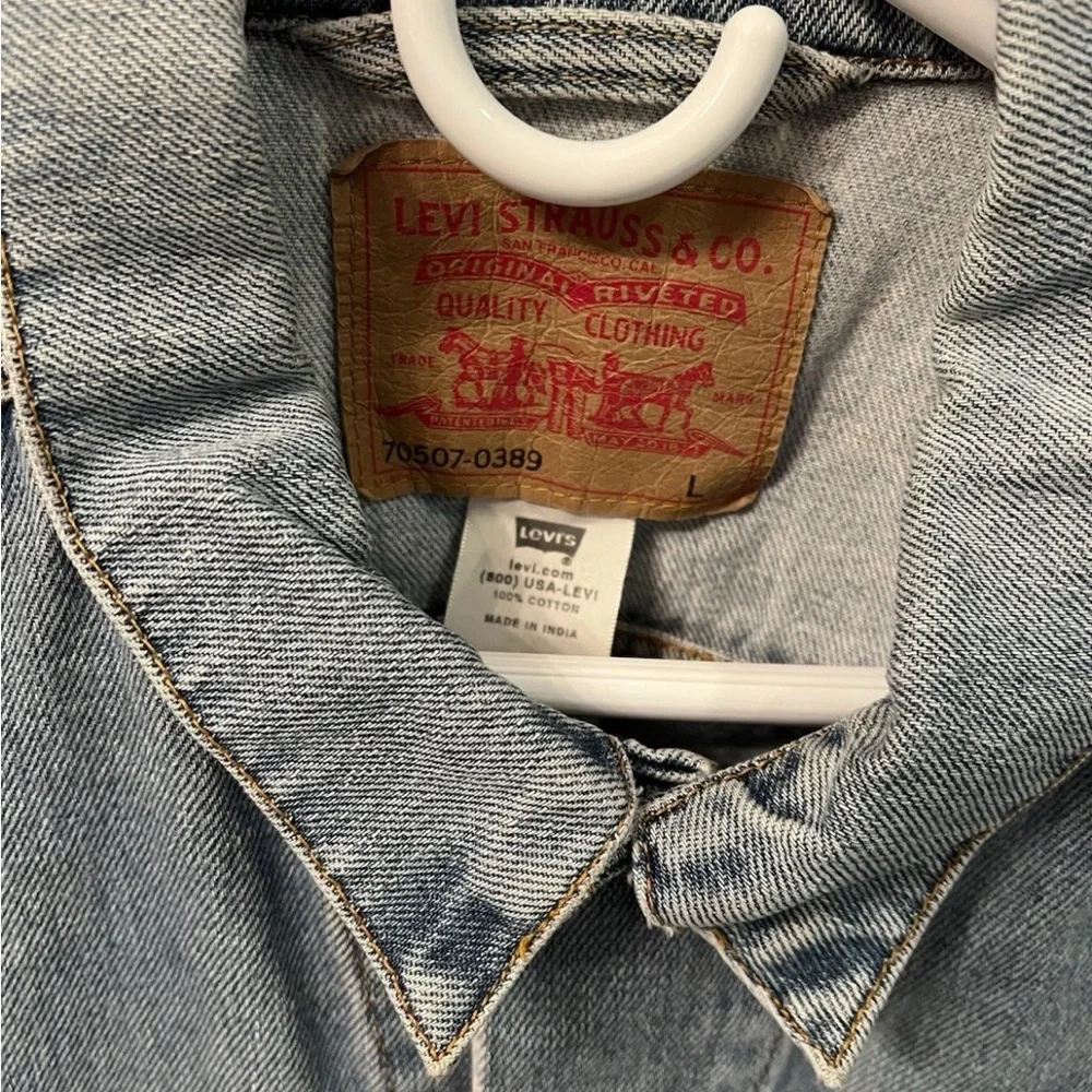 Vtg Y2K Levi’s 70507-0389 Trucker Jacket Size L Light Blue Made in India - Picture 3 of 10